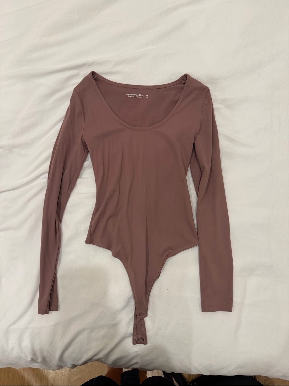 Abercrombie & Fitch Mauve Long Sleeve Scoop Neck Bodysuit
